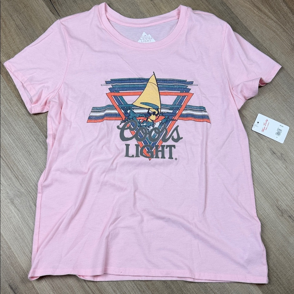 Coors Light Vintage Women’s Lucky Brand Graphic T-Shirt. NWT. Size Medium‎